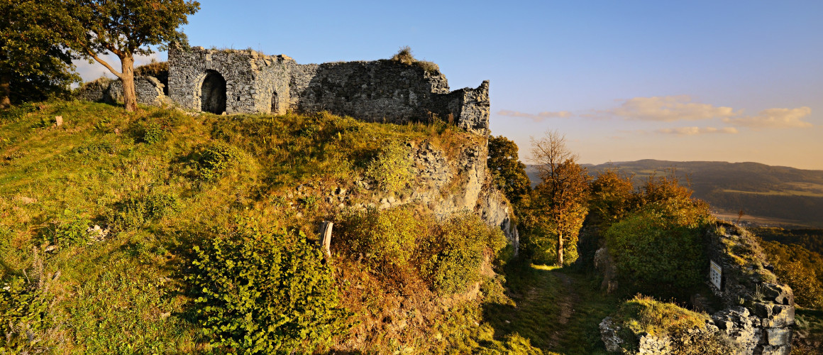 Zřícenina hradu Blansko.jpg