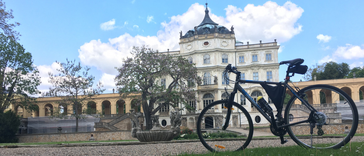 Cyklovýlet za zámky po Labské stezce a po CT3066 (96).jpg