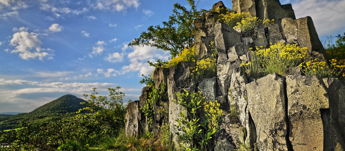 Ostrý hrádek mensi.jpg