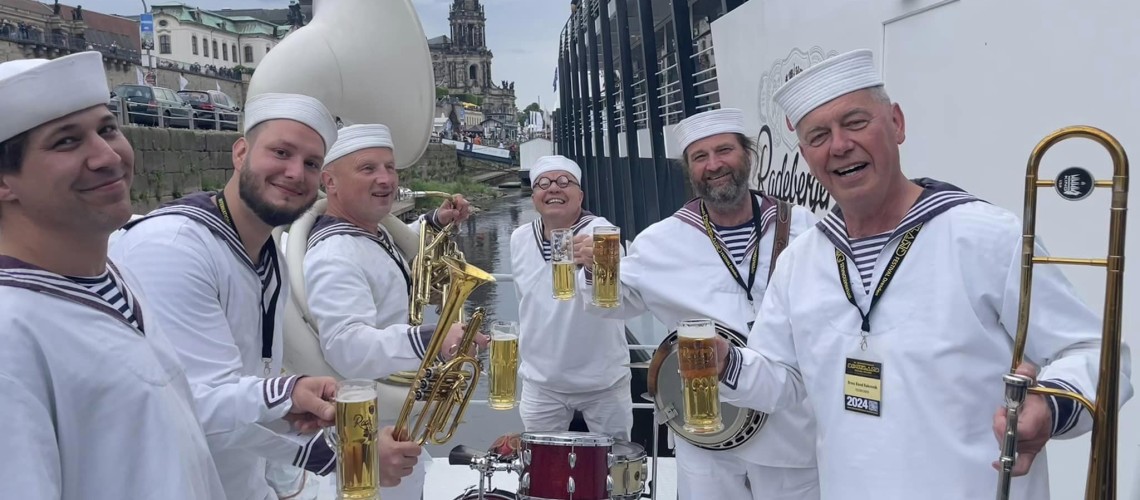 brassband.jpg